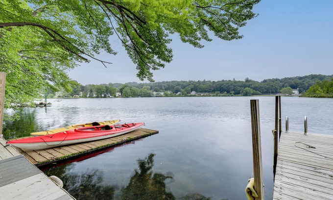 Forest Grove Apartment | Close to Colleges: Worcester Apt w/Lake Access!