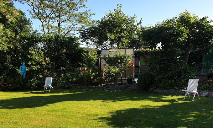 Waikanae Apartment | Close to everything (river, beaches, cafes) but so safe, private and peaceful