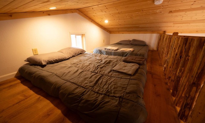 Kenai Cabin | Close to Fishing | King Salmon Suite | Cabin #4