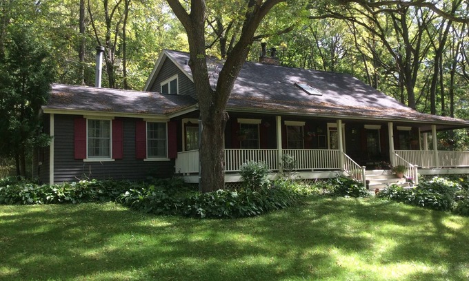 Galena House | Close to Galena, close to perfect. Premier get away. Three beautiful suites.