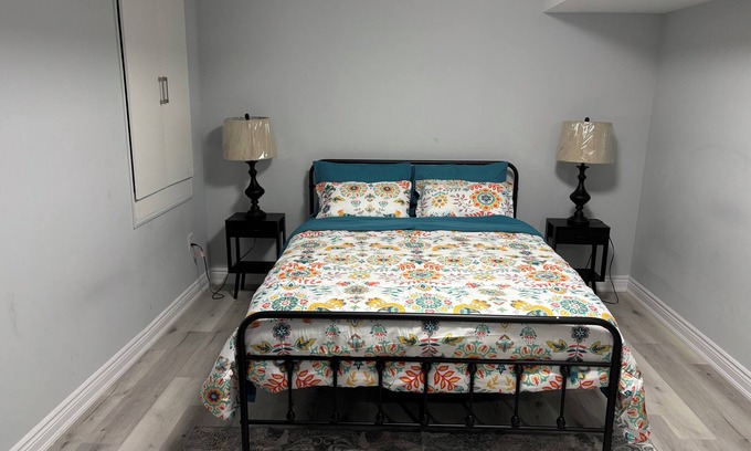 Halton Regional Municipality House | Close to Kelso conservation and Toronto Premium Outlet mall, quiet neighbourhood