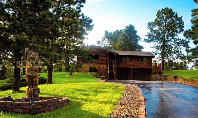 Colonial Pine Hills House | Close to numerous attractions, making it an ideal base to explore the area.
