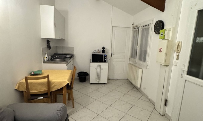 Le Perreux-sur-Marne Apartment | Close to Paris and Disney, Self-contained apartment