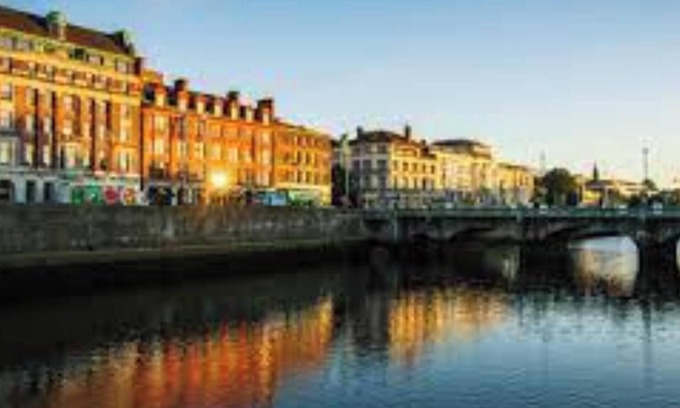 City Centre Dublin Apartment | Close To Temple Bar 2 Bedroom Apartment