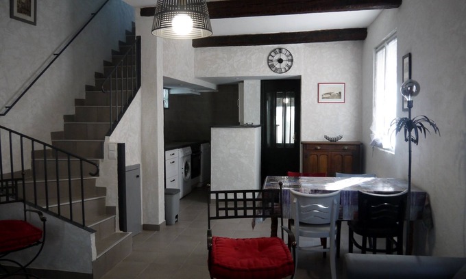 Pomerols House | CLOSE TO THE BEACHES comfortable house CLIM