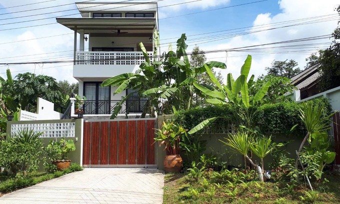 Thep Kasattri House | Closer to Nature with Worada Villa