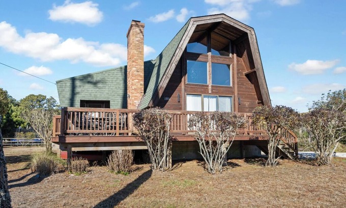 Piney Island House | Closest Community to the Beach!