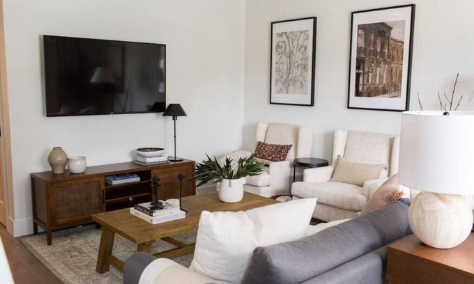 Mount Dora House | Closest Stay to Downtown Mt Dora - Renovated - Walk Everywhere - 5-Star Reviews
