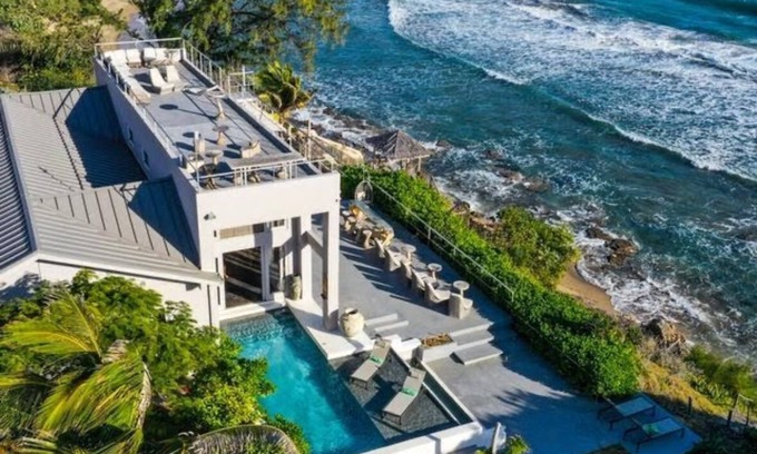 Treasure Beach Villa | Cloud 11 Jamaica