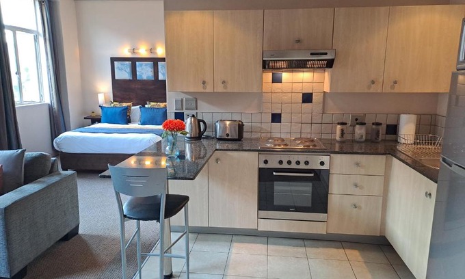 Downtown Johannesburg Apartment | Cloud Ink @Mapungubwe