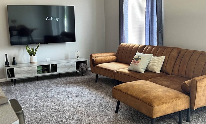 Elizabethtown Apartment | Cloud's Bnb - The Signature Suite, for Cooks.