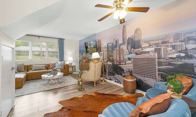 Sharonbrook House | CLT Vibes | Trendy 3BR Near SouthPark