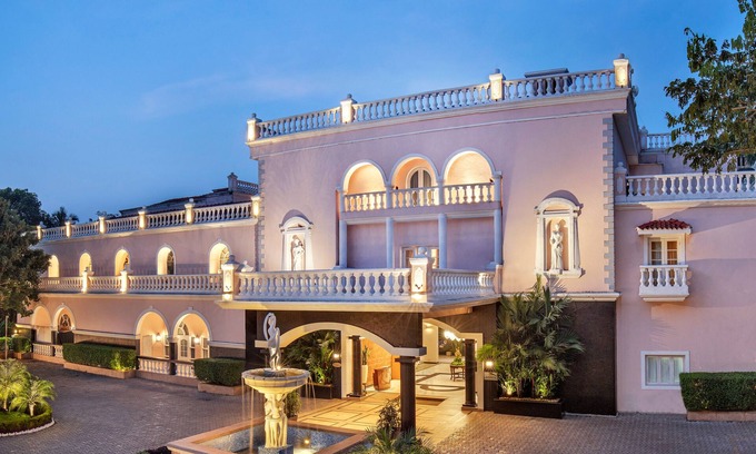 Varca Hotel | Club Mahindra Emerald Palms, Goa
