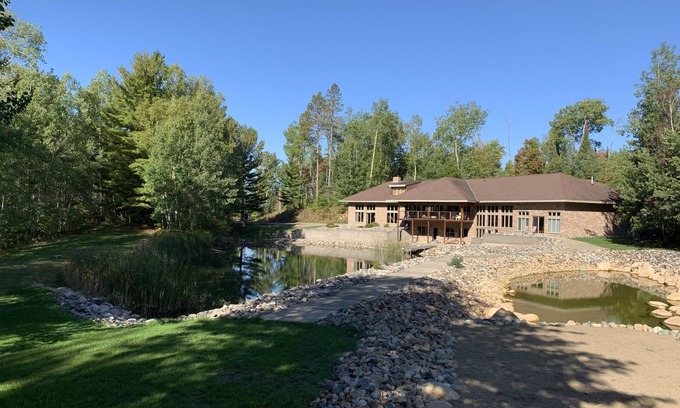 Marcell House | CLUBHOUSE LAKE HOME! GameRm-Sauna-Ping Pong-PoolTable-Foosball-Deck-Bar & More!