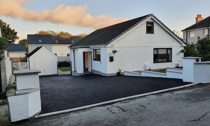 Trearddur Bay Villa | Clydfan No 1 Trearddur Road