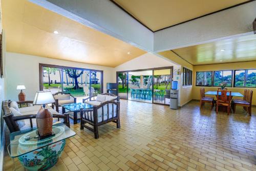 San Juan House | CMDC Private Beach House