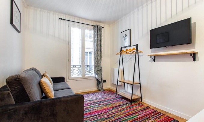 Quinze-Vingts Apartment | CMG Saint Antoine - Bastille 9
