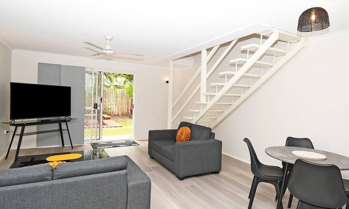 Torquay House | Coast Apartments Dual Level Apartment
