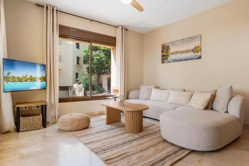 Castillo de Sabinillas Apartment | Coast comfort Duquesa Village 3BR