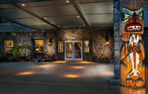 Anchorage Hotel | Coast Inn at Lake Hood