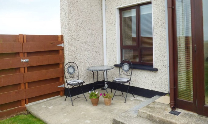 Kilmore Cottage | COAST VIEW, pet friendly in Kilmore Quay, County Wexford