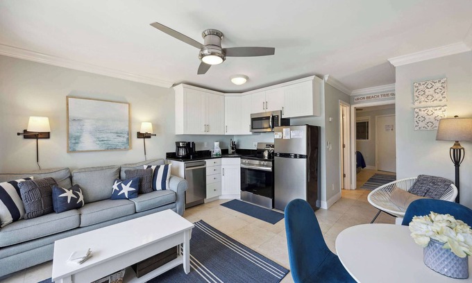 Hilton Head Island Villa | Coastal Breezes & Ocean Views Seaside Hilton Head Villa