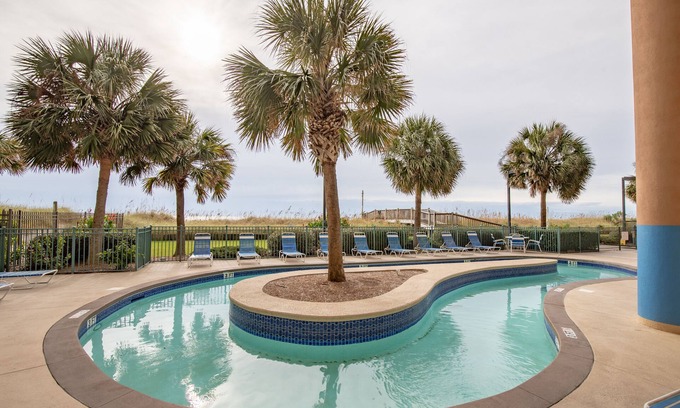 Ocean Drive Condo | Coastal Charm @ Verandas By The Sea #902* Updated*Oceanfront View*HotTub*Pool