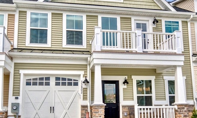 Lewes Villa | Coastal Club * 3 BR New Villa Vacation Home , 2.5 Baths * Sleeps 8 * Beach Villa