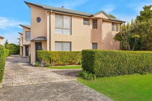 Long Jetty Apartment | Coastal Comfort on Thelma