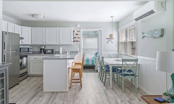 Rehoboth Beach Condo | Coastal Condo Close to Beach & Entertainment