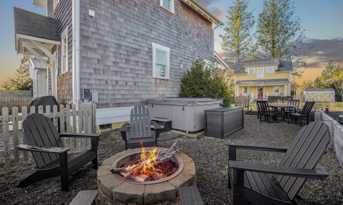 Seabrook House | Coastal Cottage w/Private Hot Tub + Indoor/Outdoor Fireplace + EV Charger