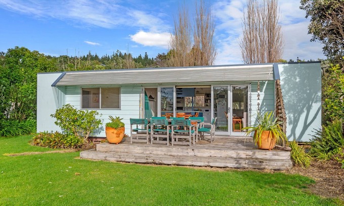 Waipu Cove House | Coastal Cove – Waipu Cove Holiday Home