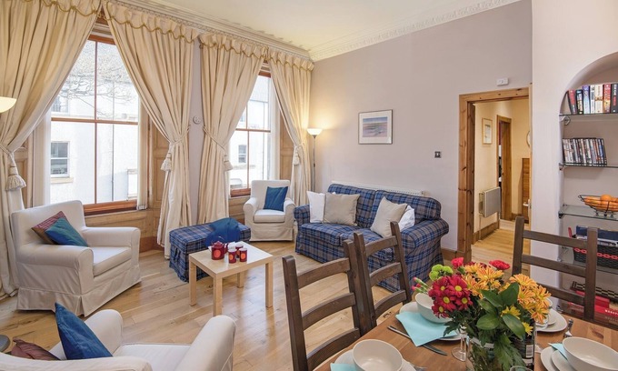 North Berwick Apartment | Coastal Escape | 3-Bed Apartment Near the Beach