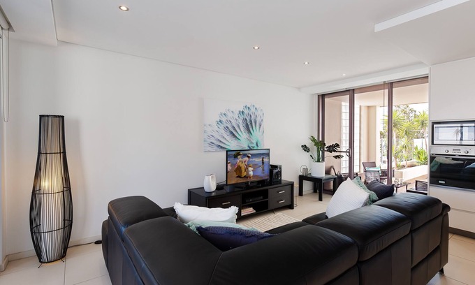 Nelson Bay Apartment | Coastal Escape with comfort and convenience - 2BR/2BA, Balcony, WiFi & Parking