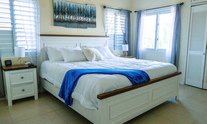 Ocho Rios Villa | Coastal Haven: Your Tropical Oasis