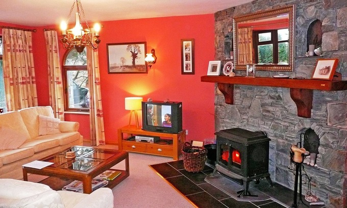 Kells House | Coastal luxury home in Kells near Ring of Kerry with pool table in Kerry