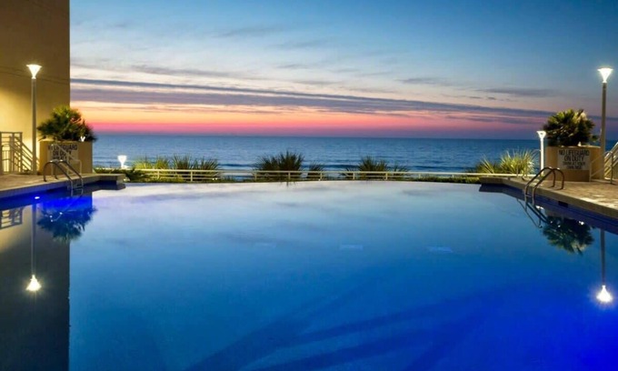 Ocean Drive Condo | Coastal Paradise - 1BR at Wyndham Ocean Boulevard