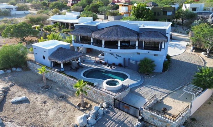 Los Barriles House | Coastal Paradise: Pool & Hottub