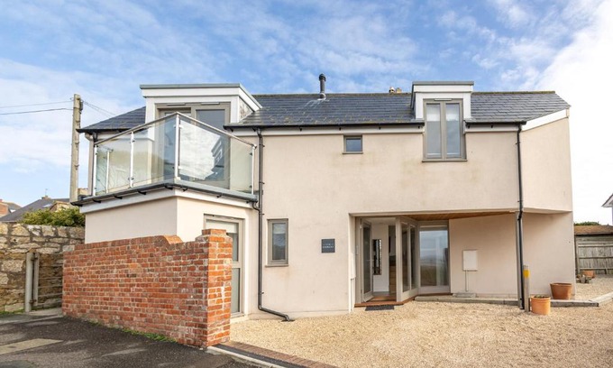 Wyke Regis House | Coastguard Lookout