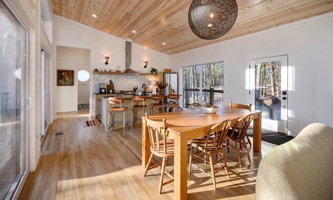 Broken Bow Cabin | Coba - Modern design - Hot tub
