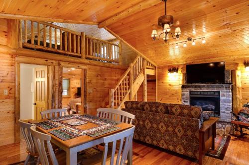 Lake Placid Hotel | Cobble Mountain Lodge