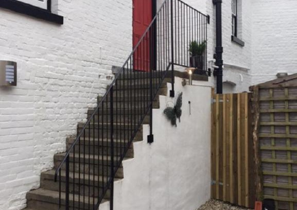 Sandwich Apartment | Cobblers Corner