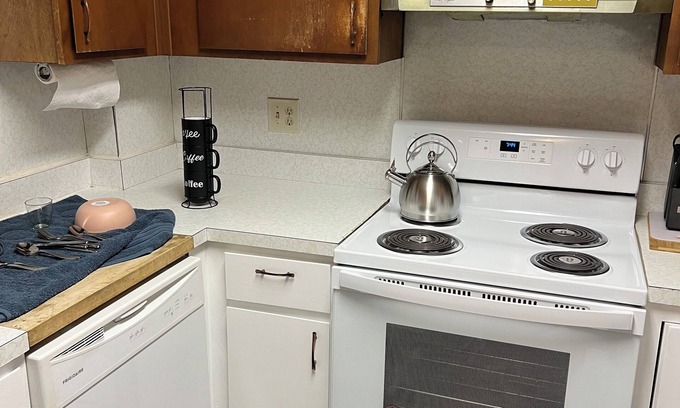 Beckley Apartment | Cobblers Inn