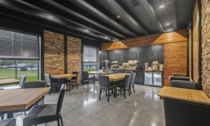 Cullman Hotel | Cobblestone Hotel & Suites - Cullman