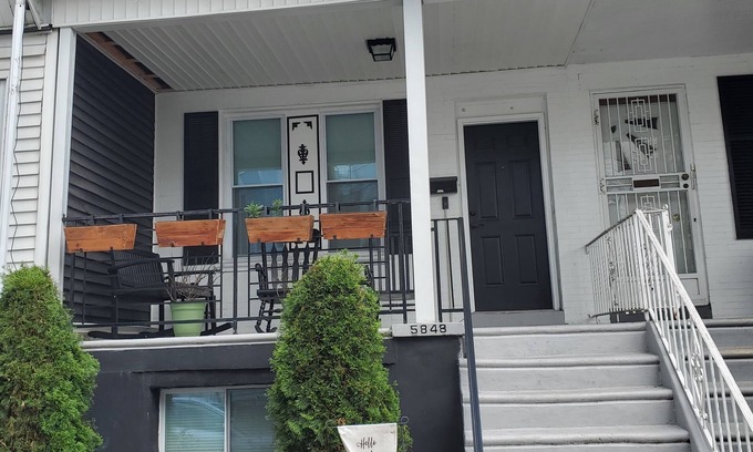 Primos Secane House | Cobbs Creek Neighborhood Rental