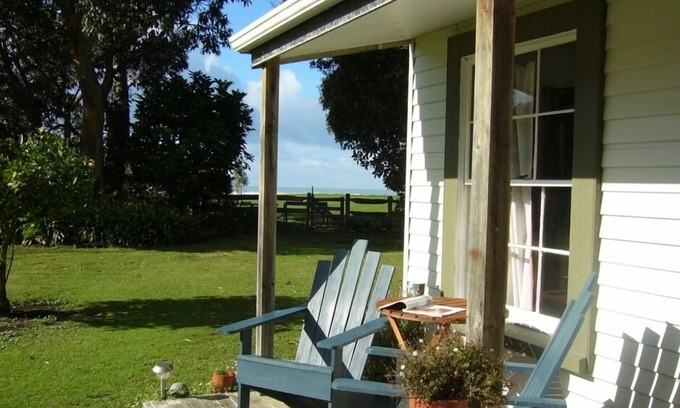 Riversdale Cottage | Cobwebs Cottage RIVERSDALE BEACH