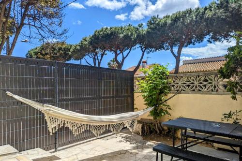 La Jetee Apartment | Coco