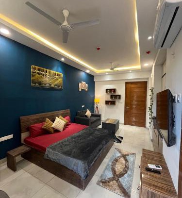 Noida Apartment | Coco Sunshine Luxury Suites