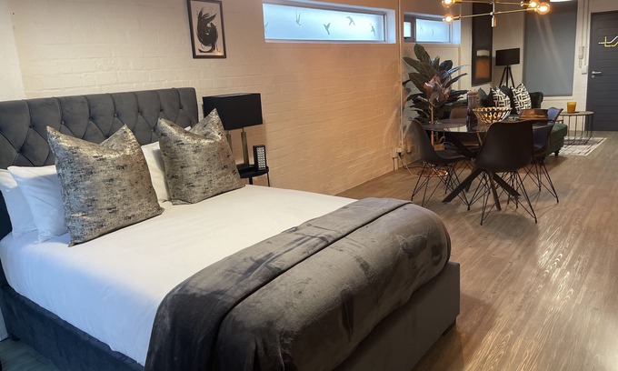 Salt River Apartment | Coco Swift No4