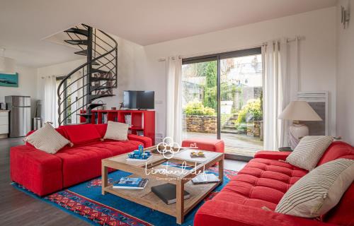 Flore House | Cocon Urbain au coeur du Mans - Parking & Jardin - L'Instant Clef
